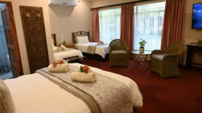 LUXURY FAMILY EN-SUITE ROOM @ 4 STAR GUEST HOUSE